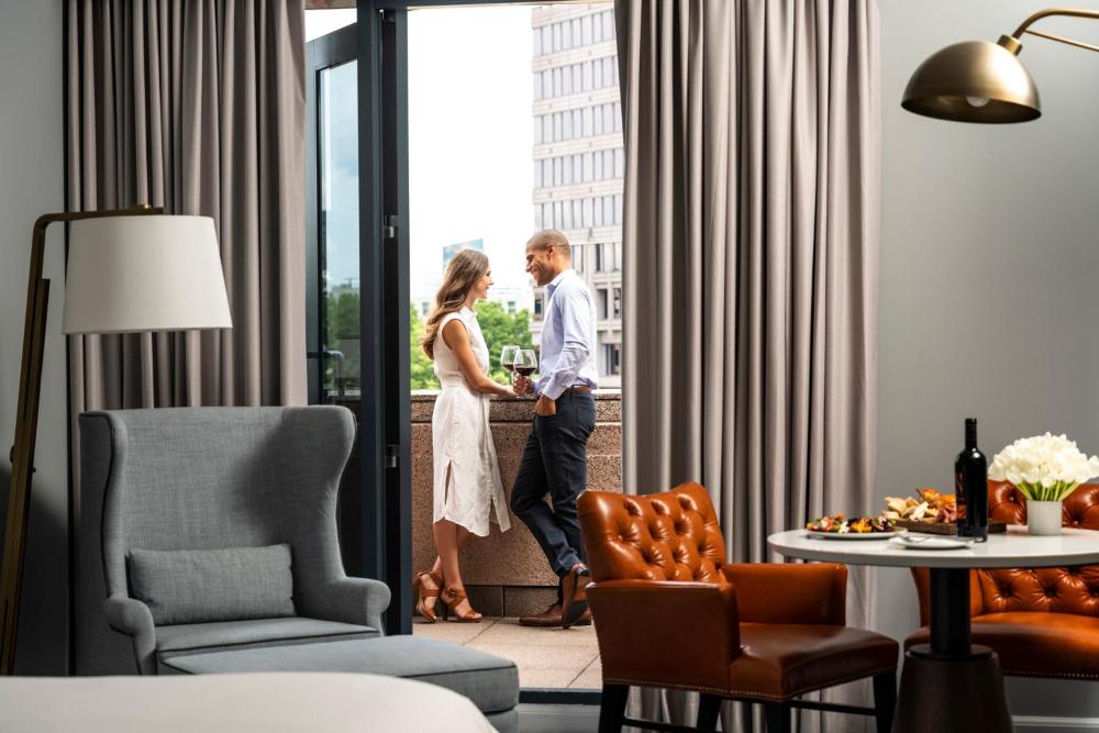 King Room with Private Terrace - Disability Access interior